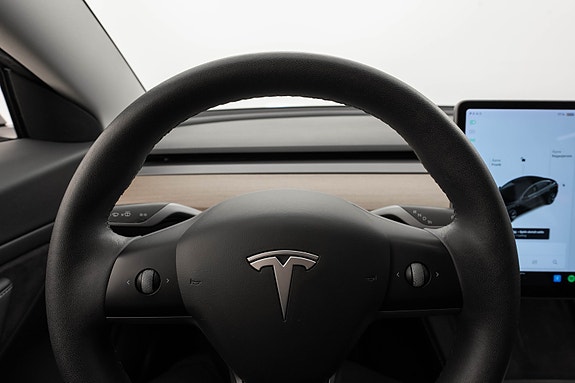 Tesla Model 3 13 of 22