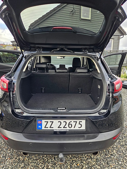 Mazda CX-3 10 of 12