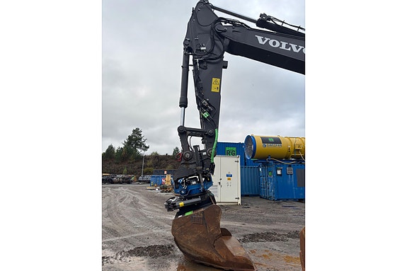 Volvo ECR355EL 16 of 30