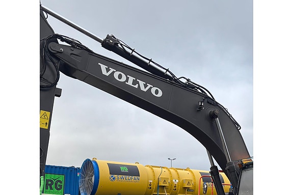 Volvo ECR355EL 18 of 30
