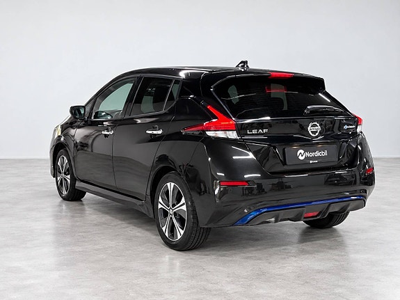 Nissan Leaf 6 of 20