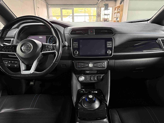 Nissan Leaf 10 of 20