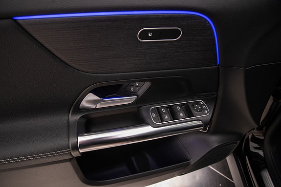 Mercedes-Benz EQA250 13 of 28