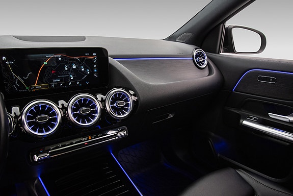 Mercedes-Benz EQA250 20 of 28