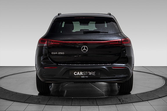 Mercedes-Benz EQA250 6 of 28