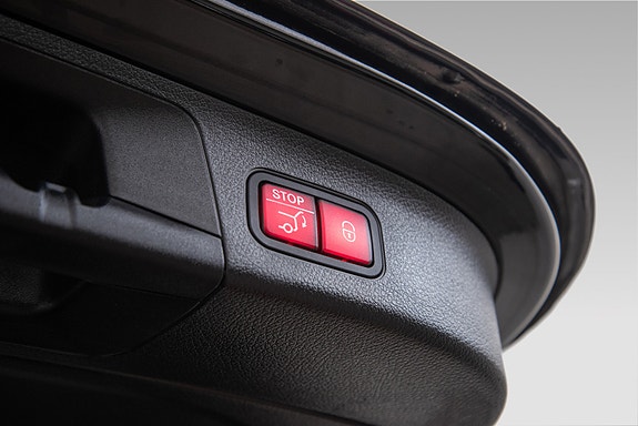 Mercedes-Benz EQA250 25 of 28