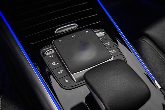 Mercedes-Benz EQA250 22 of 28