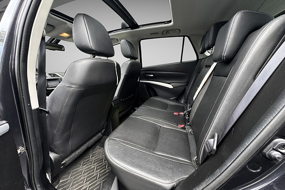 Suzuki SX4 S-Cross 18 of 19