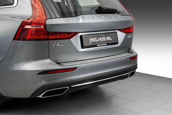 Volvo V60 8 of 28