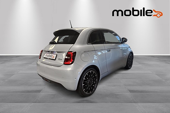 Fiat 500 3 of 30