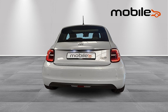 Fiat 500 4 of 30