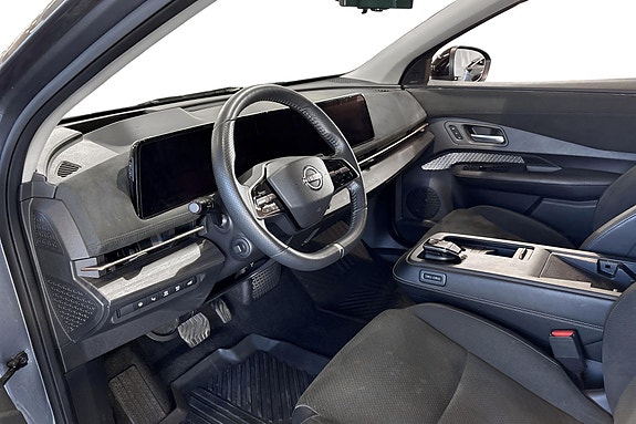 Nissan Ariya 7 of 24