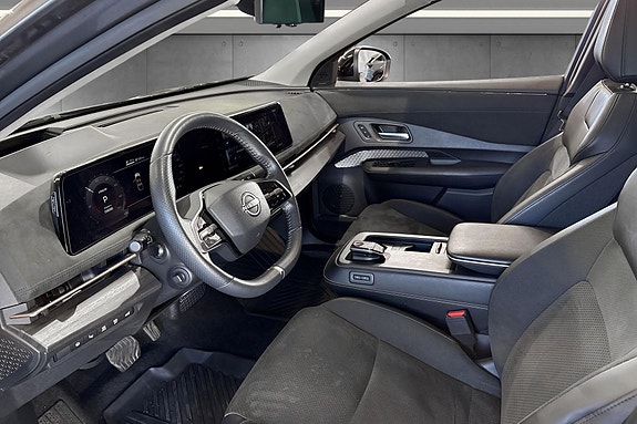 Nissan Ariya 12 of 24