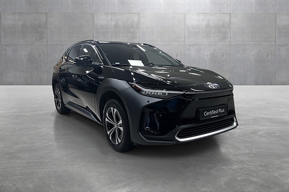 Toyota bZ4X 7 of 23