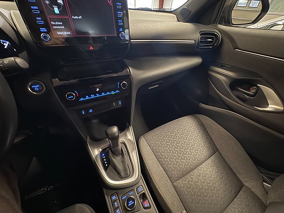 Toyota Yaris Cross 15 of 29