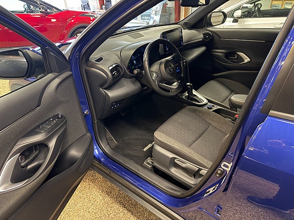 Toyota Yaris Cross 10 of 29