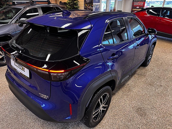 Toyota Yaris Cross 6 of 29