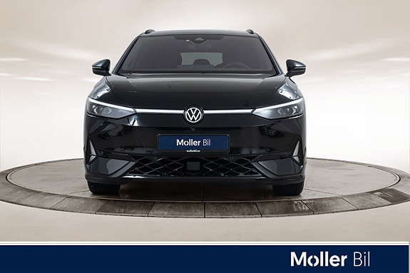 Volkswagen ID.7 8 of 26
