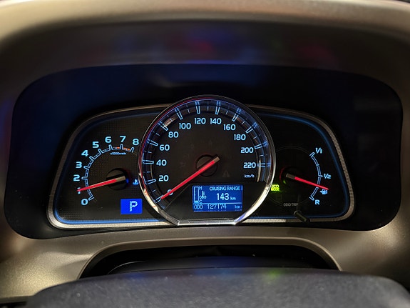 Toyota RAV4 30 of 30
