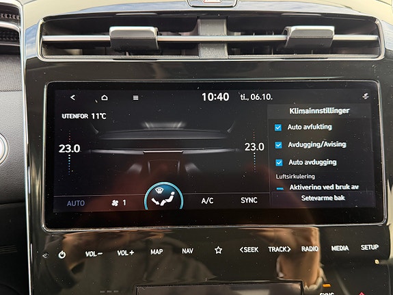 Hyundai Tucson 19 of 30