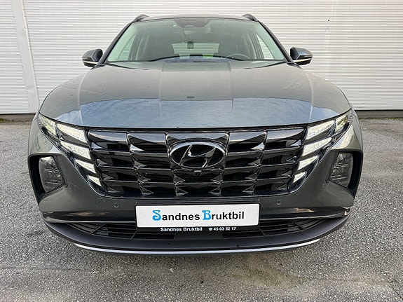 Hyundai Tucson 3 of 30