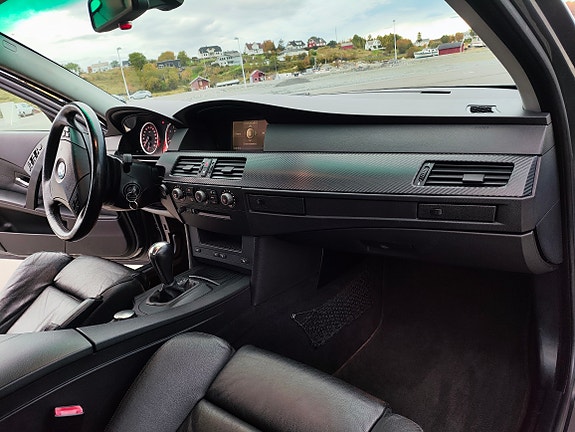 BMW 520i 30 of 30