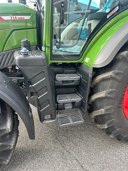Fendt    314 Profi Plus 6 of 20