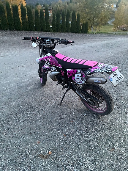 Yamaha DT 50 3 of 7