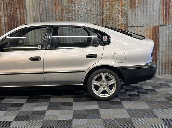 Toyota Corolla 12 of 30