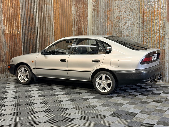 Toyota Corolla 11 of 30