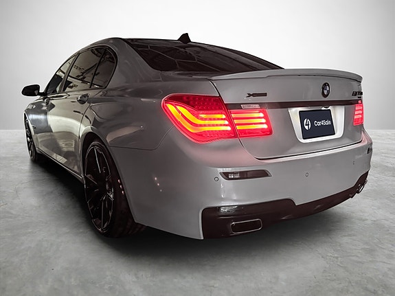 BMW 750Li 4 of 30