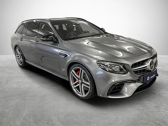 Mercedes-Benz E63 7 of 30