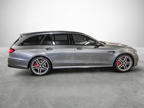 Mercedes-Benz E63 6 of 30