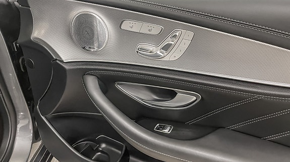 Mercedes-Benz E63 20 of 30