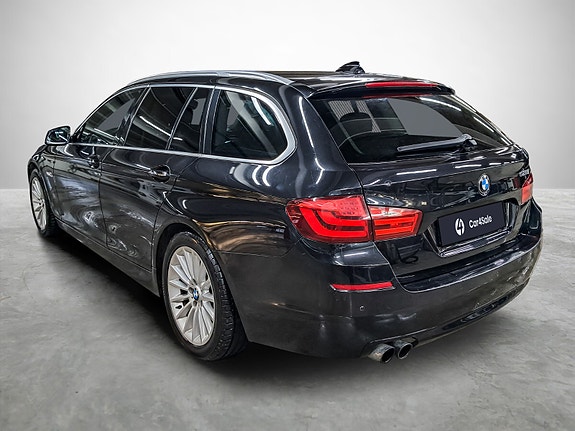 BMW 523i 3 of 24