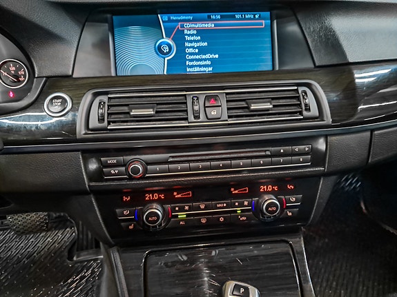 BMW 523i 12 of 24