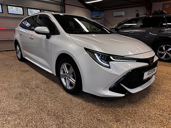 Toyota Corolla 9 of 30