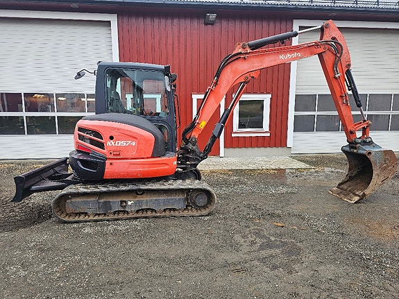 Kubota KX57-4 4 of 13