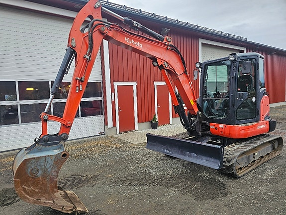 Kubota KX57-4 2 of 13