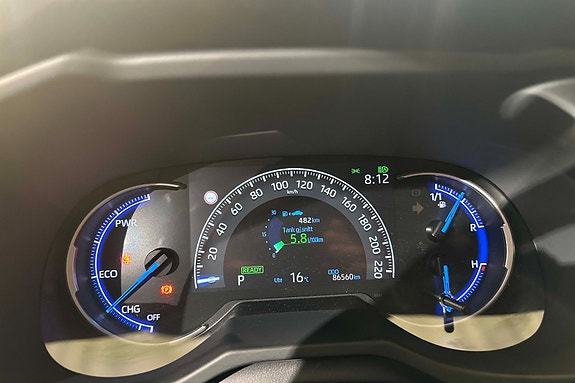Toyota RAV4 11 of 19