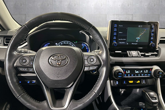 Toyota RAV4 10 of 19