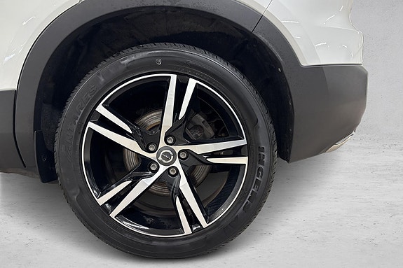 Volvo XC40 20 of 20
