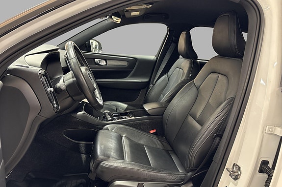 Volvo XC40 11 of 20
