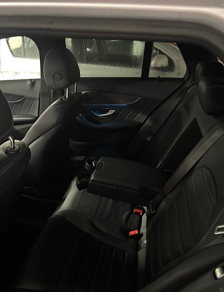 Mercedes-Benz C350 e 8 of 12