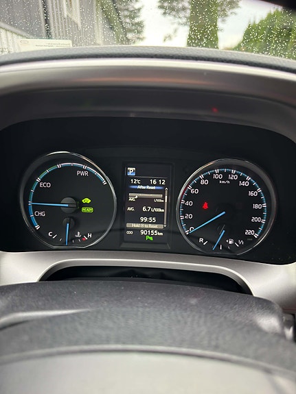 Toyota RAV4 11 of 30