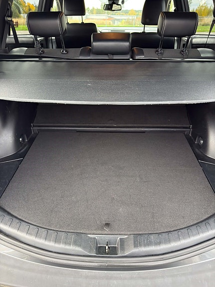 Toyota RAV4 26 of 30