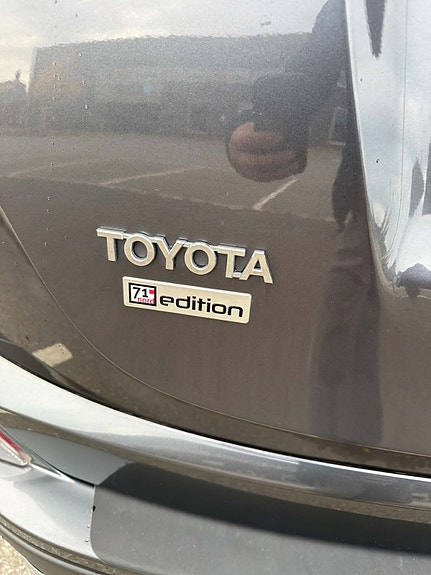 Toyota RAV4 22 of 30