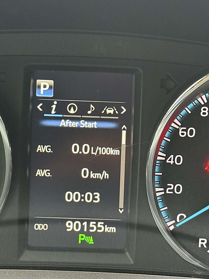 Toyota RAV4 8 of 30