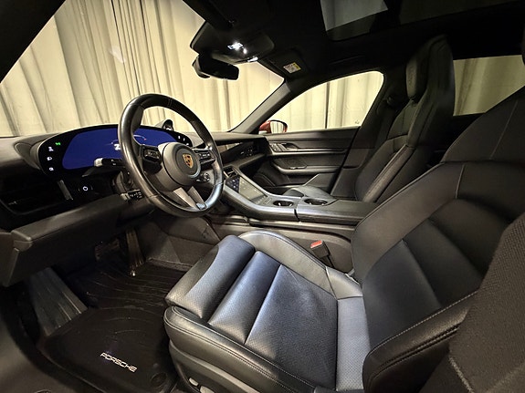 Porsche Taycan 4 23 of 30