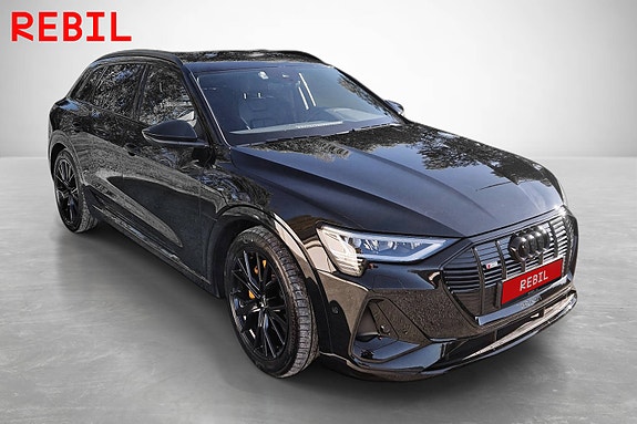 Audi e-tron 3 of 16